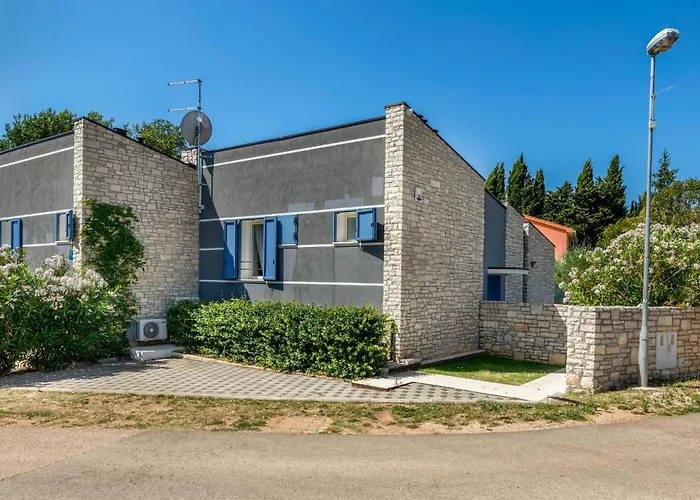 2 Bedroom In Vakantiehuis *